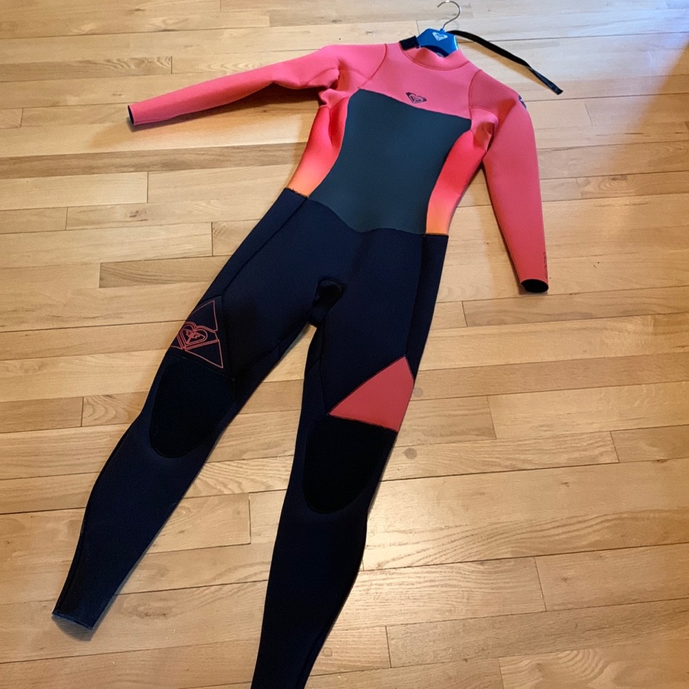 Roxy wetsuit